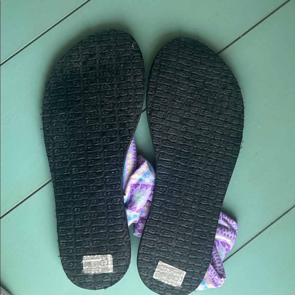 ๐ฟ Sanuk Yoga Sling Tribal Print Purple Sandals | Size 8 ๐ฟ - Picture 2 of 12